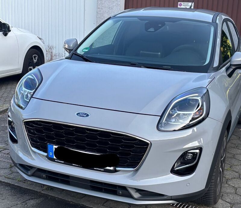 Grau Gebraucht 2023 Ford Puma Titanium SUV | 22.250 € (Guter Preis) - Bild 1/4