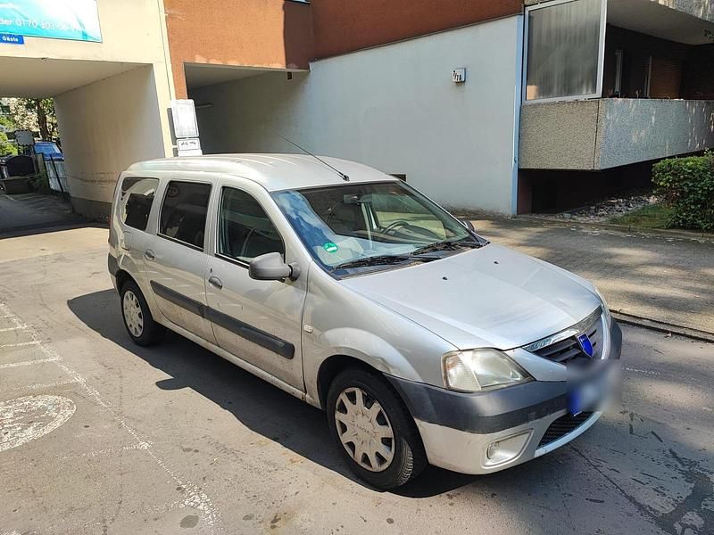 Silber Gebraucht 2007 Dacia Logan Limousine | 950 € (Guter Preis) - Bild 1/4