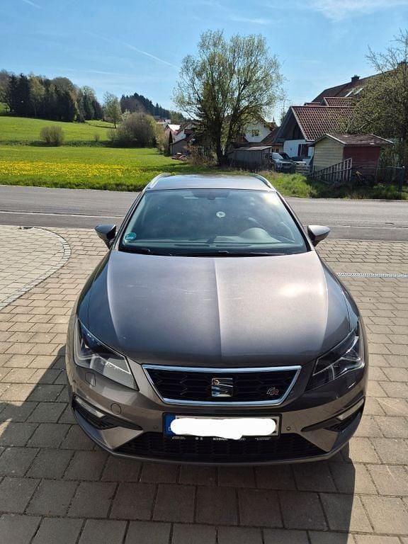 Second-hand Seat Leon ST FR 184 CP (135 kW) 2017 Gri Break