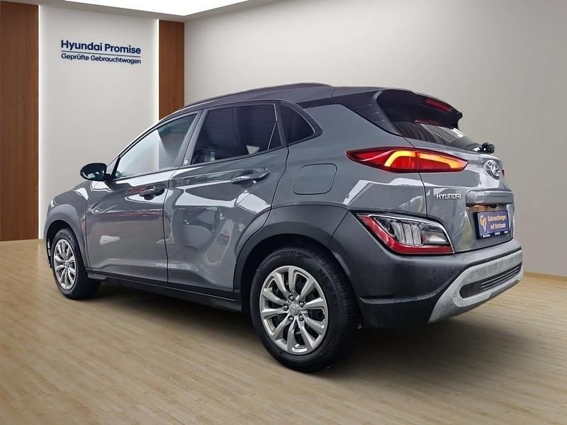 Gebraucht Hyundai Kona Edition 30+ 120 PS (88 kW) 2022 Grau SUV