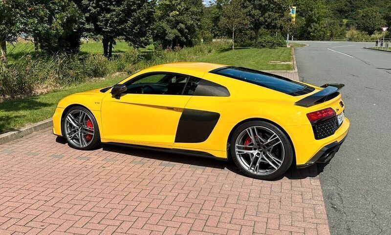 Gelb Gebraucht 2019 Audi R8 Coupé Performance Coupé | 137.000 € - Bild 1/4
