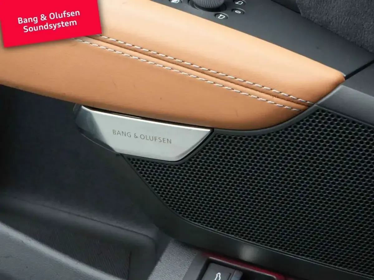 Gebraucht Audi e-tron Sport 350 kW (476 PS) 2023 Schwarz SUV