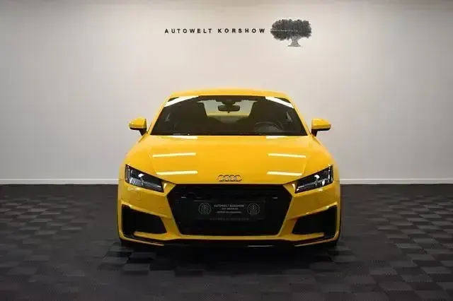 Gebraucht Audi TT S-Line 245 PS (180 kW) 2020 Vegasgelb Coupé