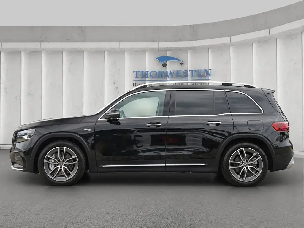 Gebraucht Mercedes GLB35 AMG 306 PS (225 kW) 2025 Lack kosmosschwarz SUV