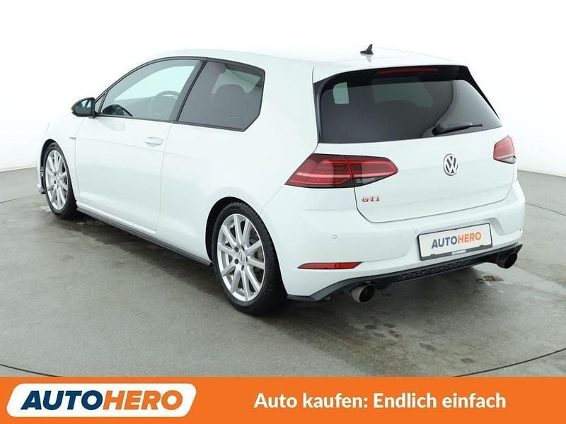 Gebraucht VW Golf VII GTI 230 PS (169 kW) 2018 Weiß Limousine