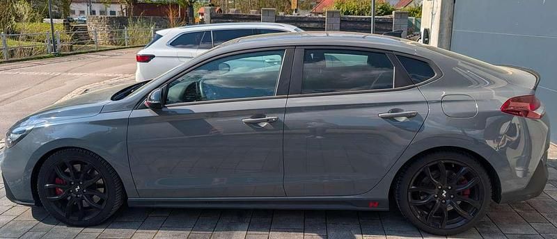Gebraucht Hyundai i30 275 PS (202 kW) 2019 Grau Limousine