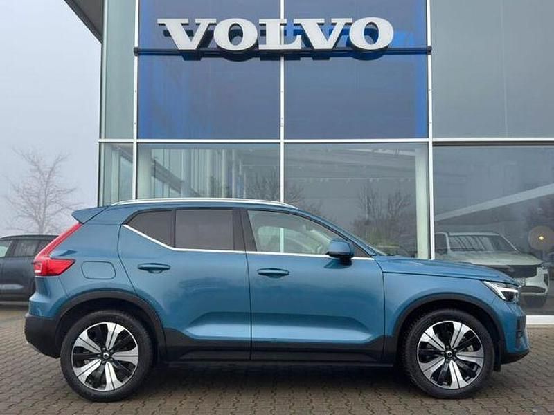 Gebraucht Volvo XC40 Ultimate 192 PS (141 kW) 2023 734 fjord blue metallic SUV