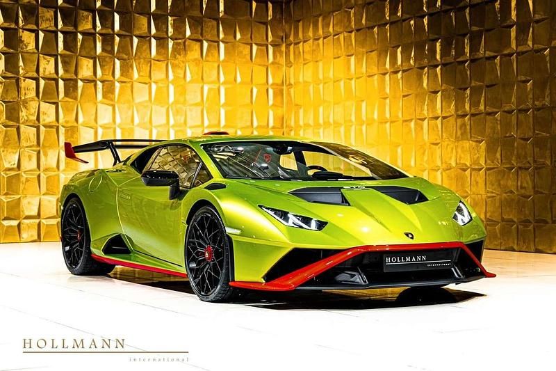 Verde citrea and arancio xanto Gebraucht 2022 Lamborghini Huracán Coupé | 431.375 € - Bild 1/4