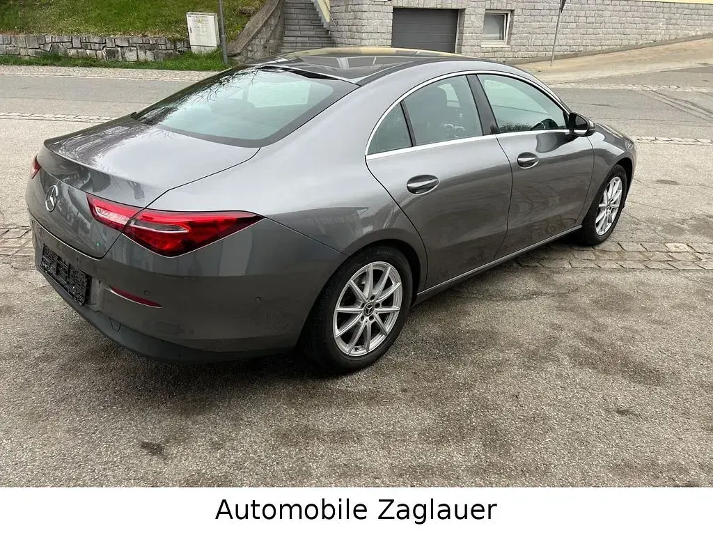 Gebraucht Mercedes CLA200 150 PS (110 kW) 2021 Grau Coupé