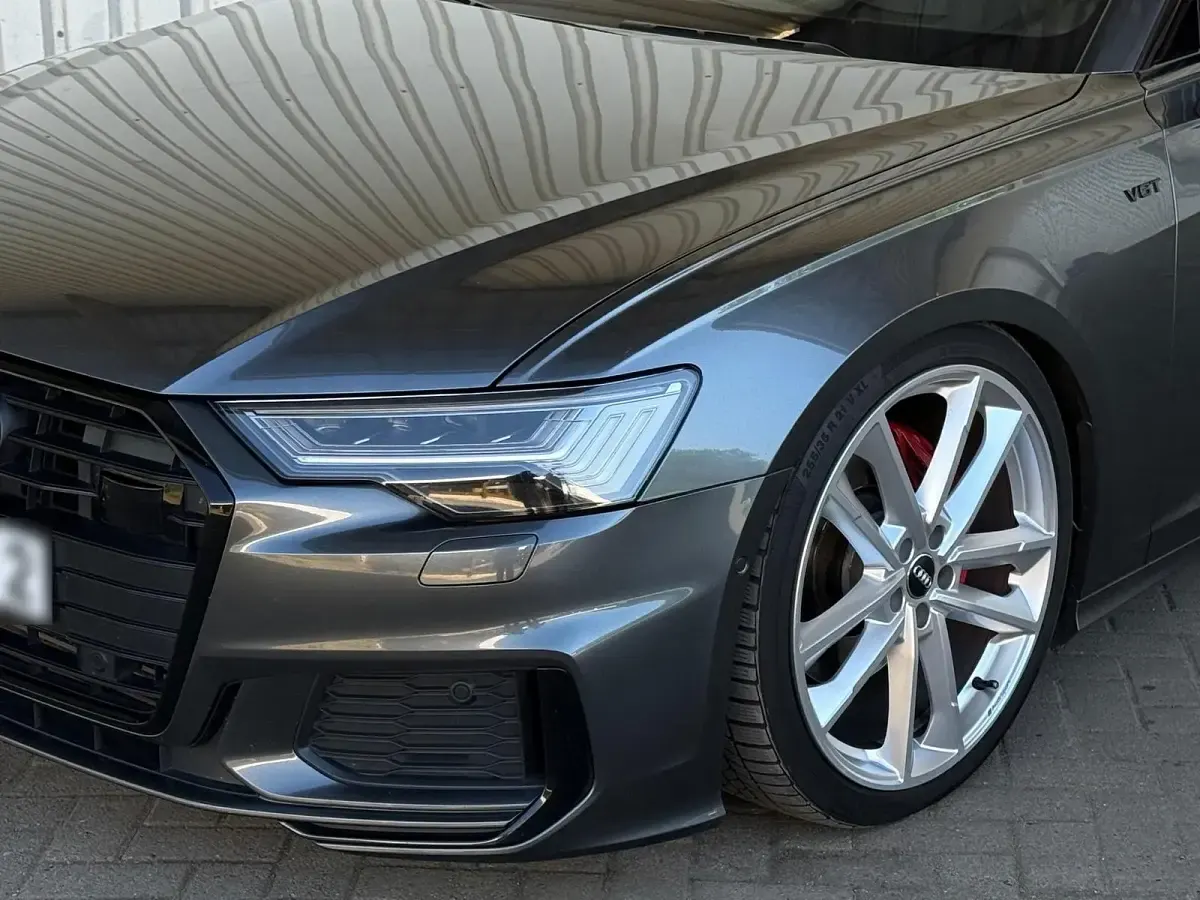 Gebraucht Audi A6 S-Line 286 PS (210 kW) 2018 Grau Kombi