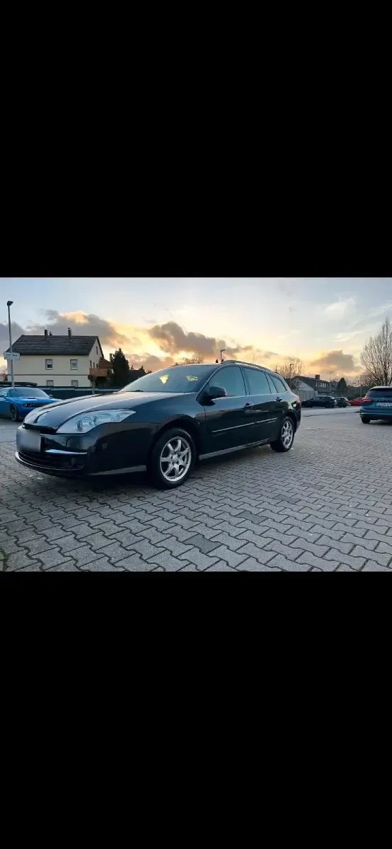 Gebraucht Renault Laguna III 150 PS (110 kW) 2008 Schwarz Kombi