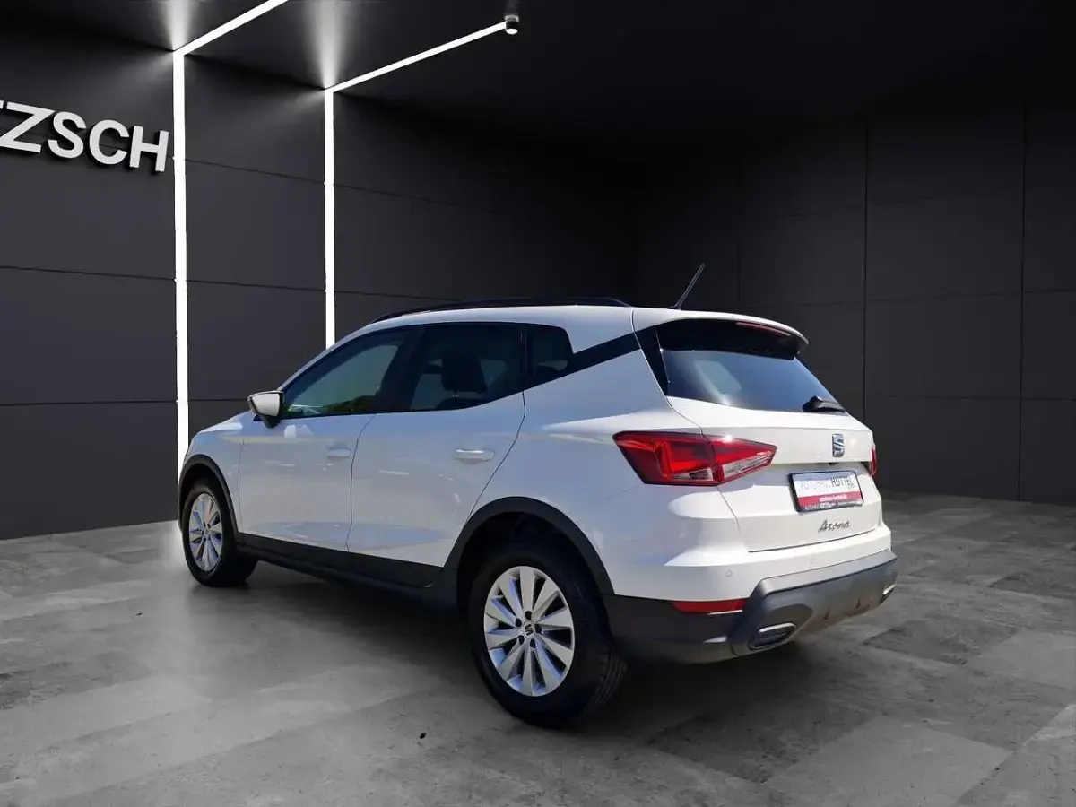 Nowe Seat Arona 95 KM (69 kW) 2026 Biały SUV