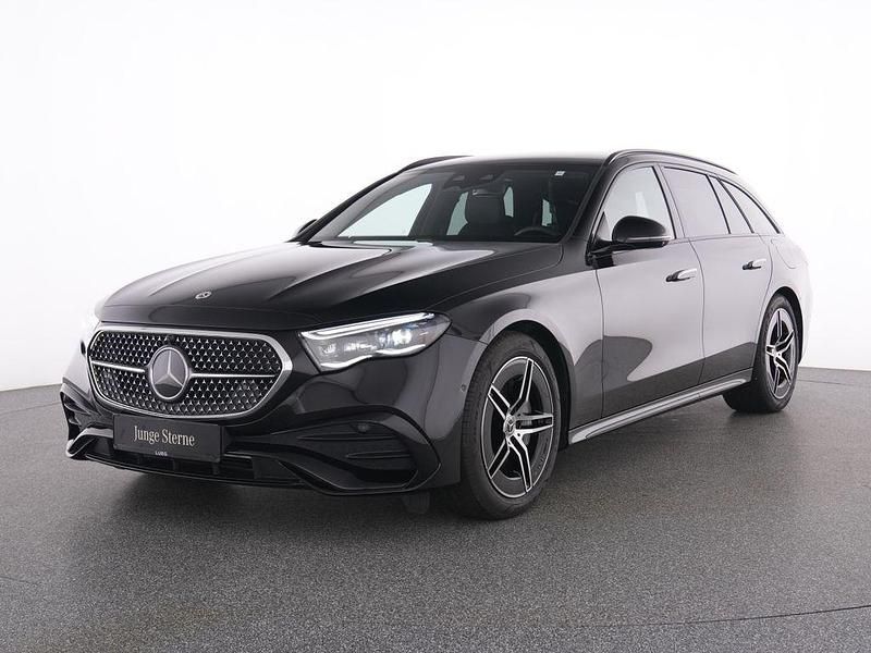 Gebraucht Mercedes E300 AMG 313 PS (230 kW) 2025 Schwarz Limousine
