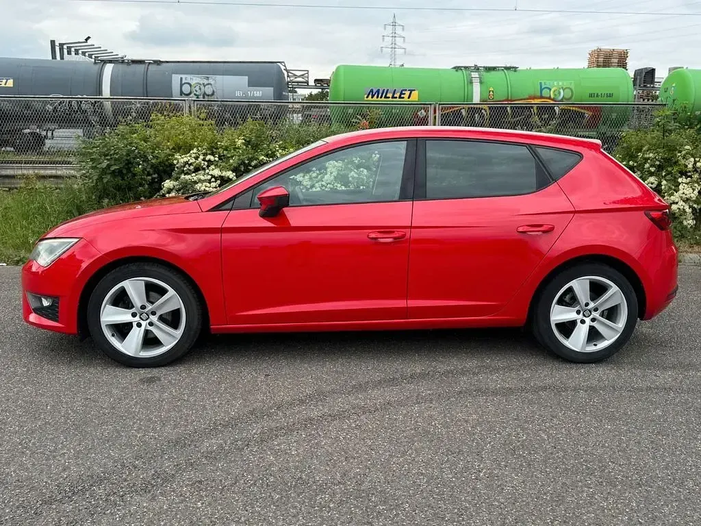 Gebraucht Seat Leon FR 150 PS (110 kW) 2014 Rot Limousine