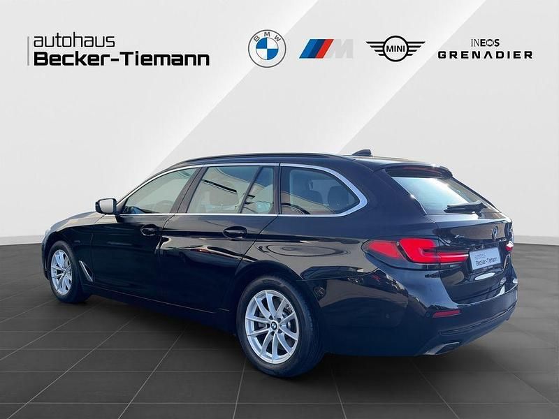 Gebraucht BMW 530 286 PS (210 kW) 2023 Schwarz ii Kombi