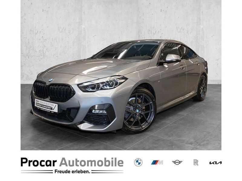 Grau Gebraucht 2021 BMW 218 M Sport Limousine | 27.970 € (Teuer) - Bild 1/4