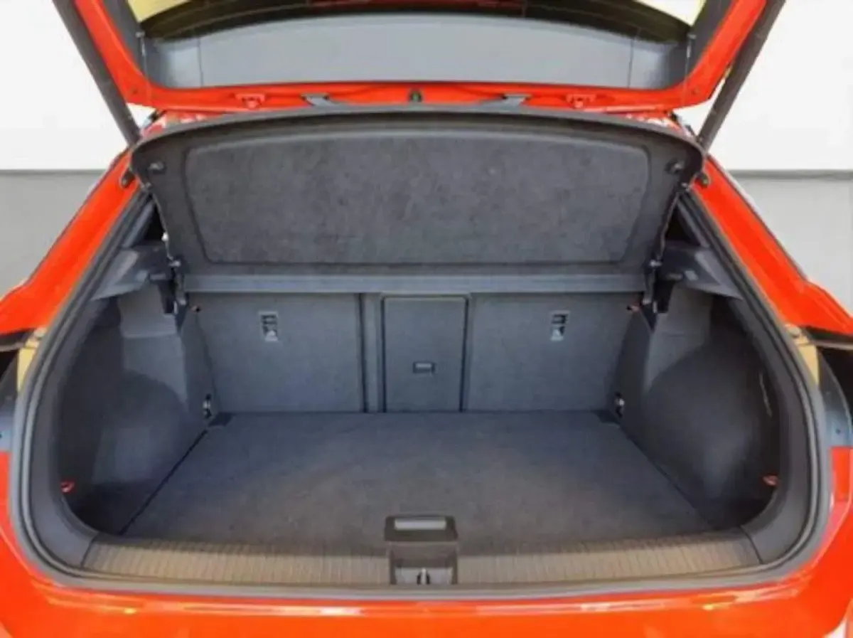 Gebraucht VW T-Roc Sport 150 PS (110 kW) 2021 Flashrot SUV