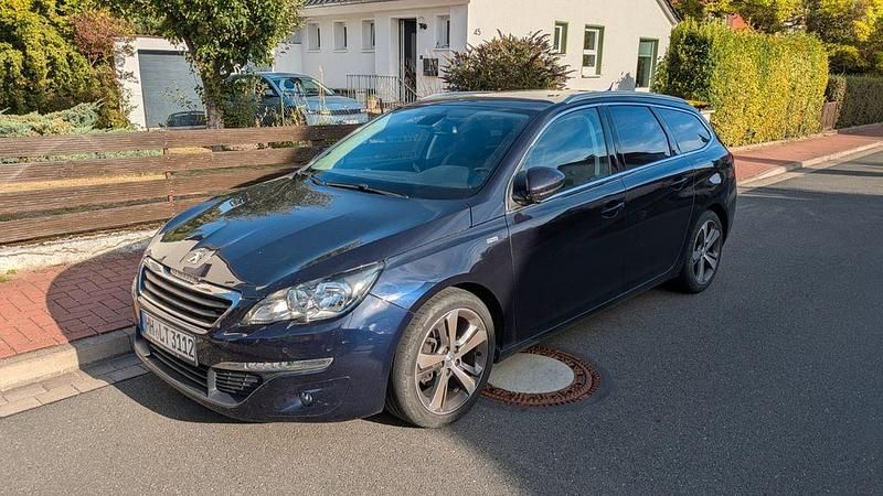 Blau Gebraucht 2015 Peugeot 308 Style Kombi | 6.100 € (Guter Preis) - Bild 1/4