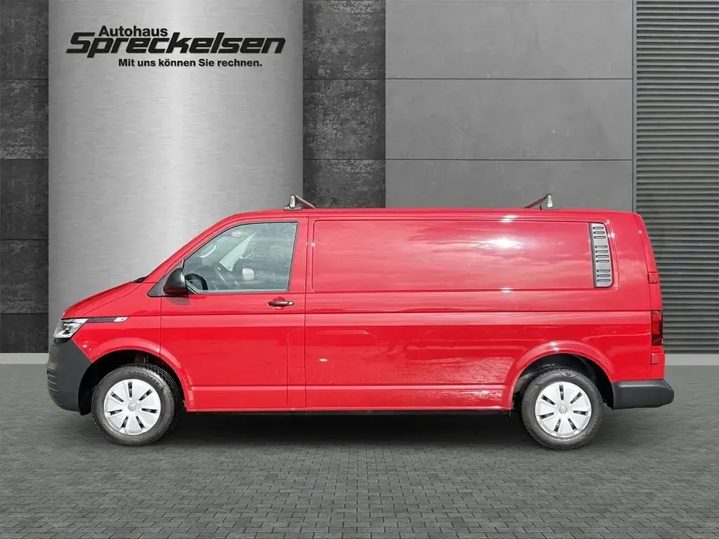 Gebraucht VW Transporter 110 PS (80 kW) 2022 Rot Van