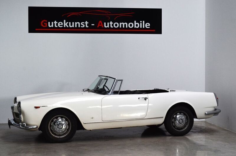 Gebraucht Alfa Romeo 2600 145 PS (106 kW) 1963 Weiß Cabrio