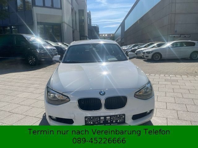 Gebraucht BMW 116 136 PS (100 kW) 2011 Weiß Kleinwagen