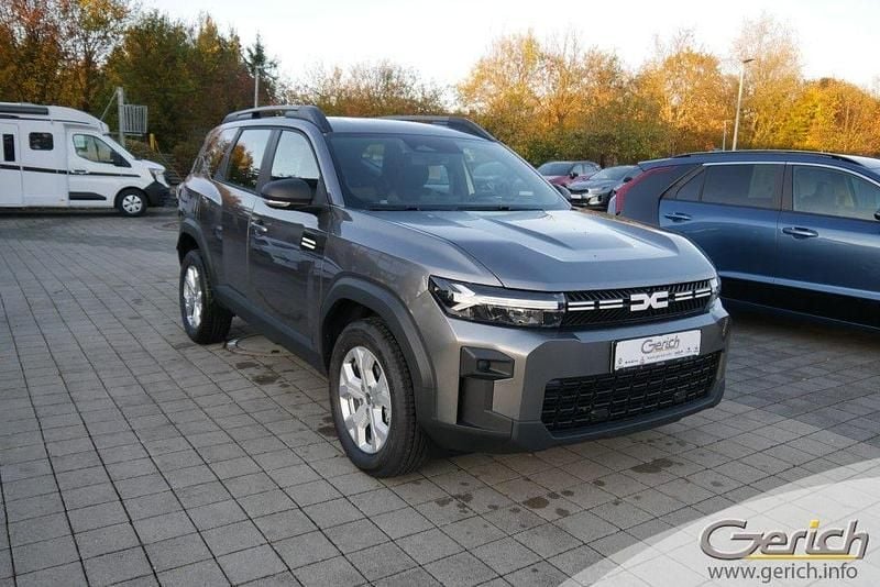 Neu Dacia Bigster Essentiel 140 PS (102 kW) 2025 Grau SUV