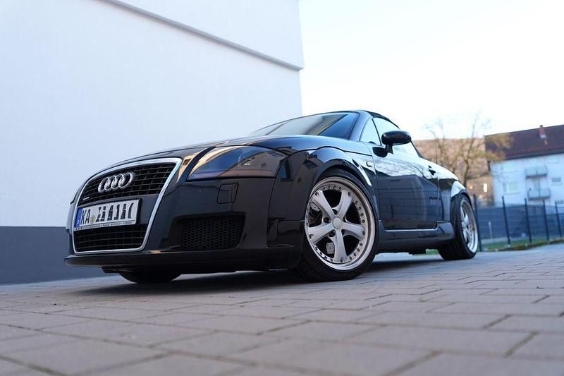 Gebraucht Audi TT Roadster Design 272 PS (200 kW) 2000 Schwarz Cabrio