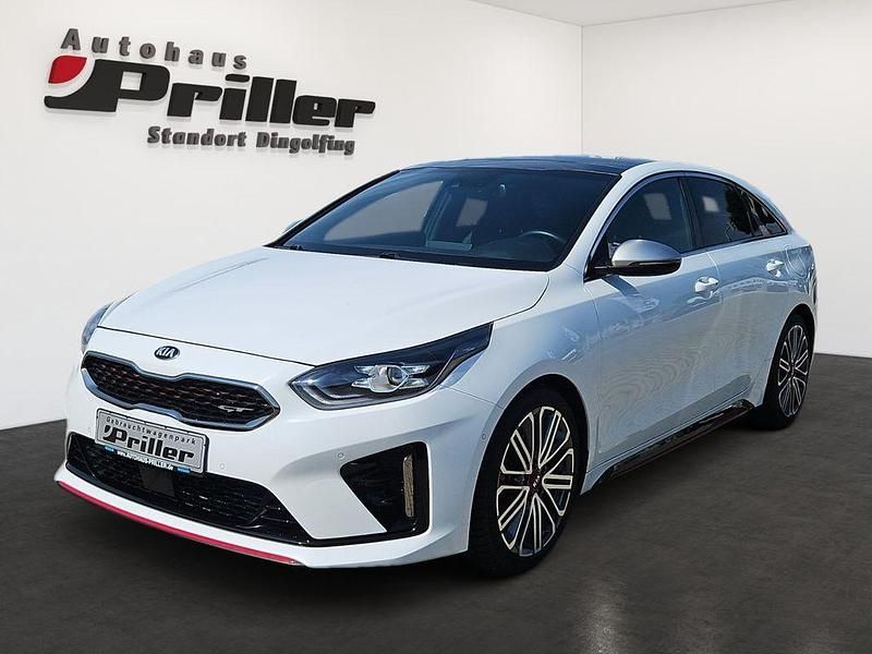 Weiß Gebraucht 2020 Kia ProCeed Kleinwagen | 24.900 € (Fairer Preis) - Bild 1/4