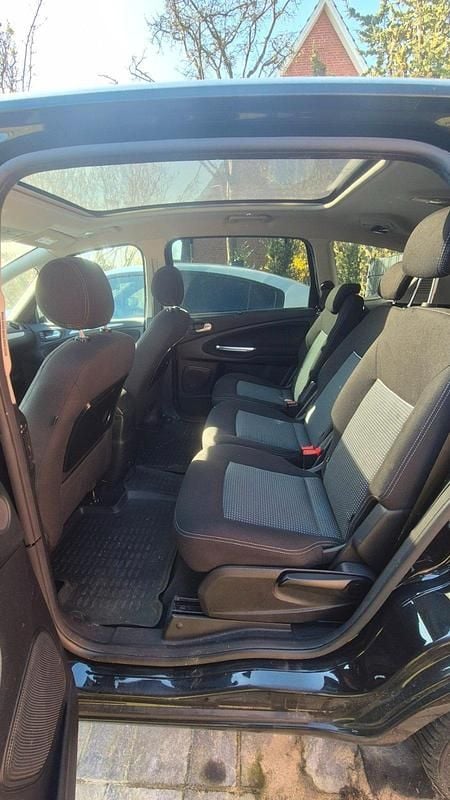 Gebraucht Ford S-MAX S 163 PS (119 kW) 2014 Schwarz Van / Kleinbus