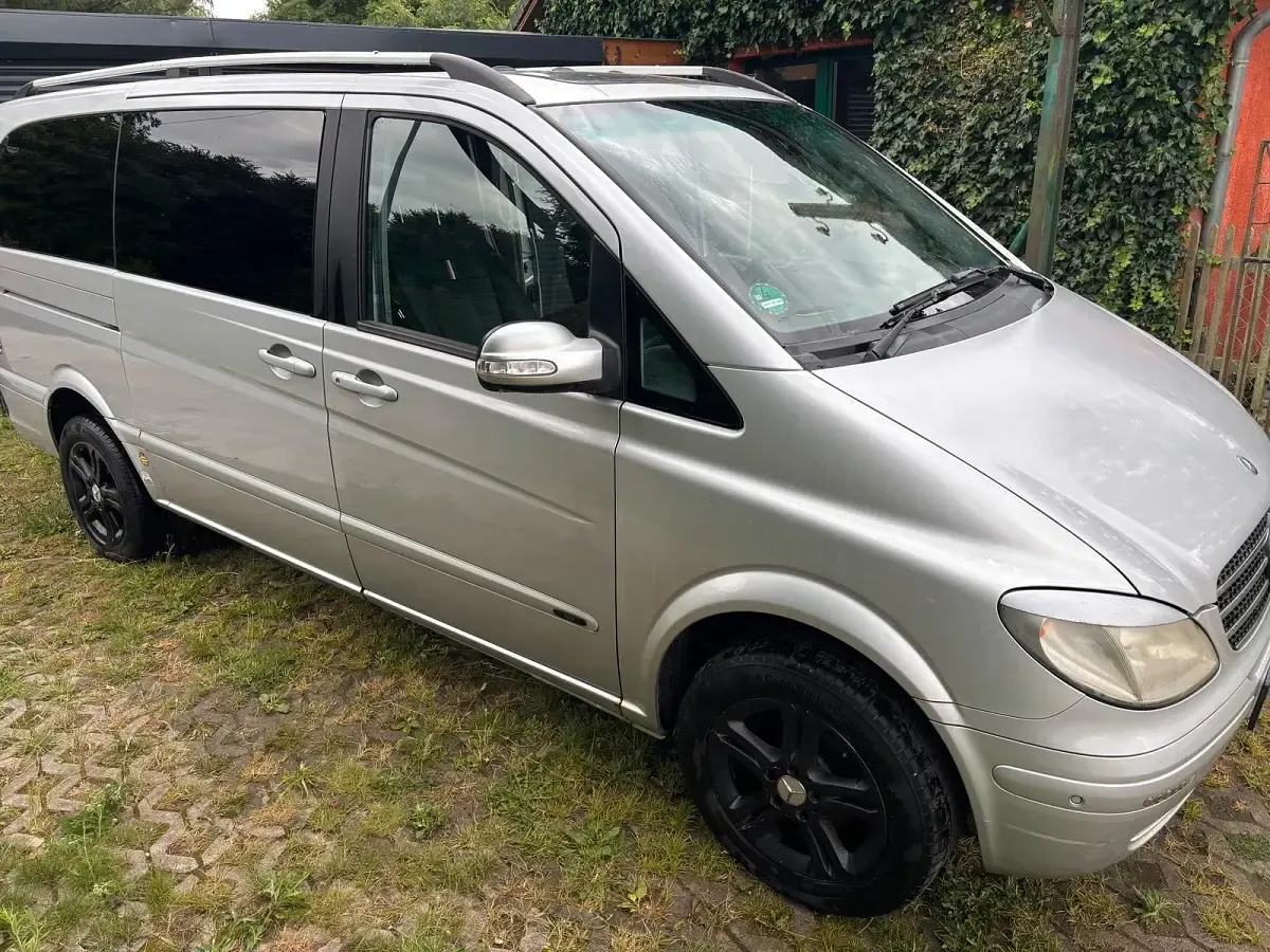 Gebraucht Mercedes C220 150 PS (110 kW) 2006 Silber Van / Kleinbus
