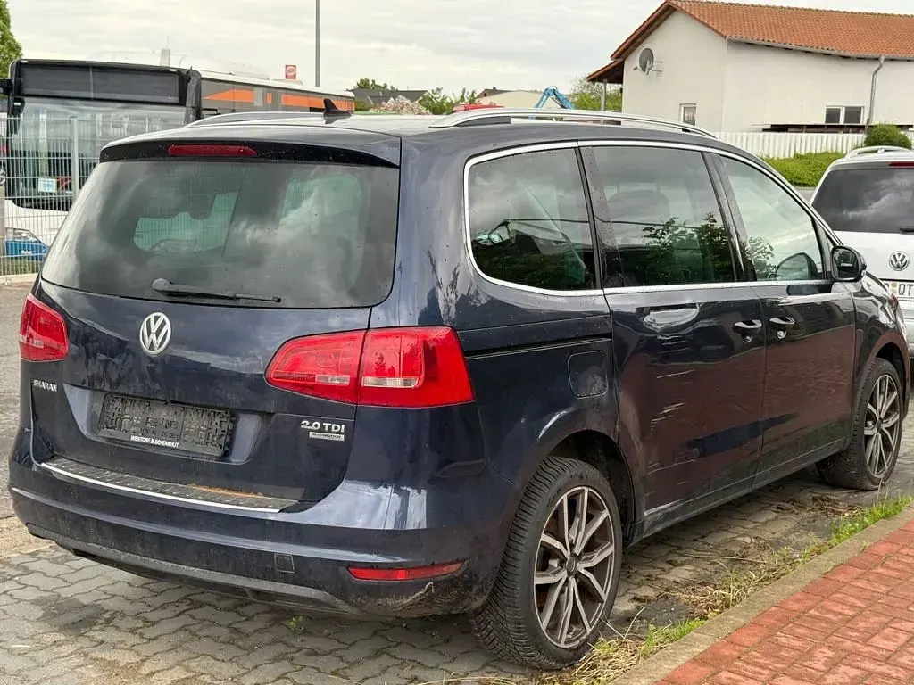 Gebraucht VW Sharan Highline 140 PS (102 kW) 2013 Blau Van / Kleinbus