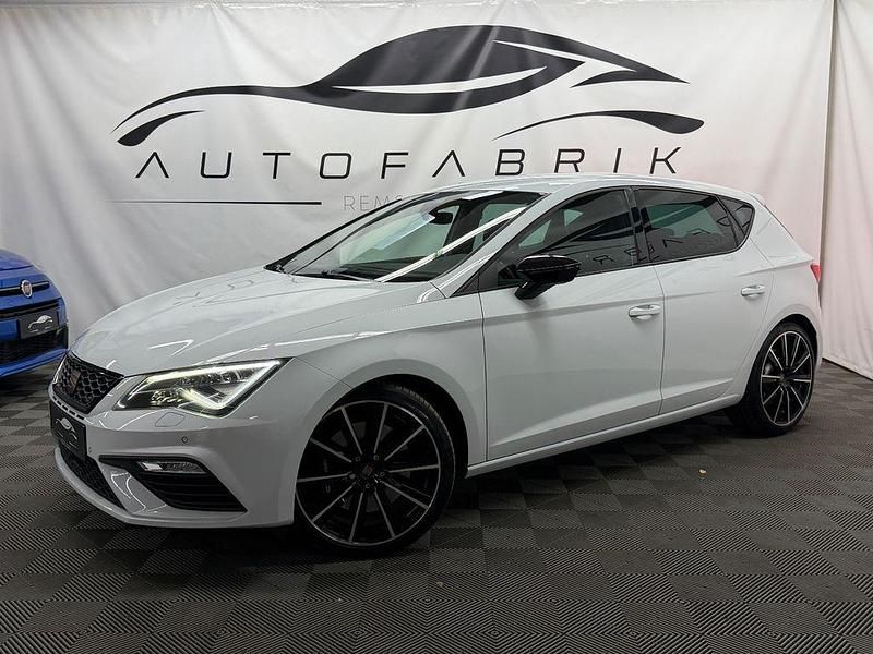 Weiß Gebraucht 2019 Seat Leon Beats Limousine | 24.999 € (Etwas zu teuer) - Bild 1/4