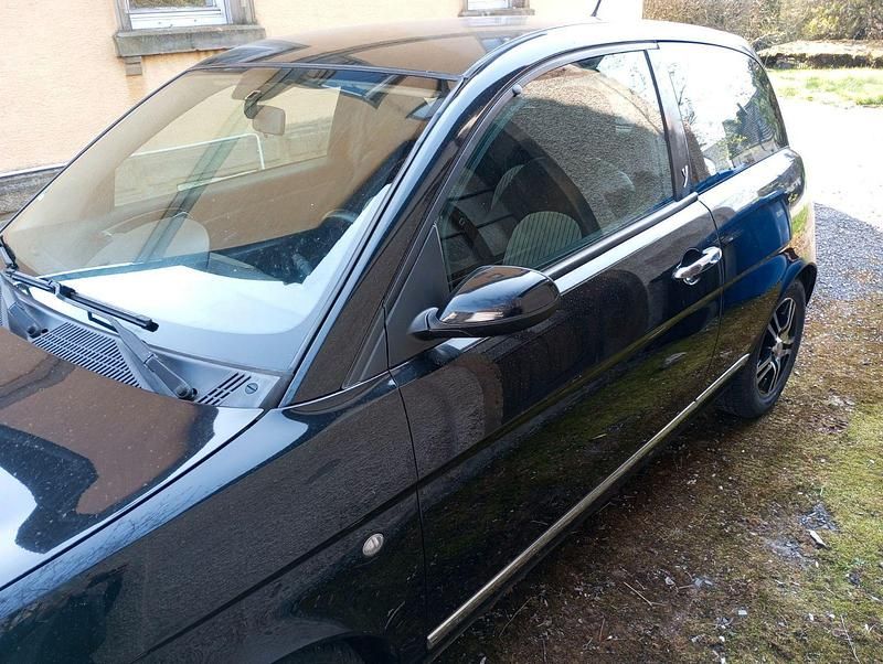 Gebraucht Lancia Ypsilon 60 PS (44 kW) 2007 Schwarz Kleinwagen