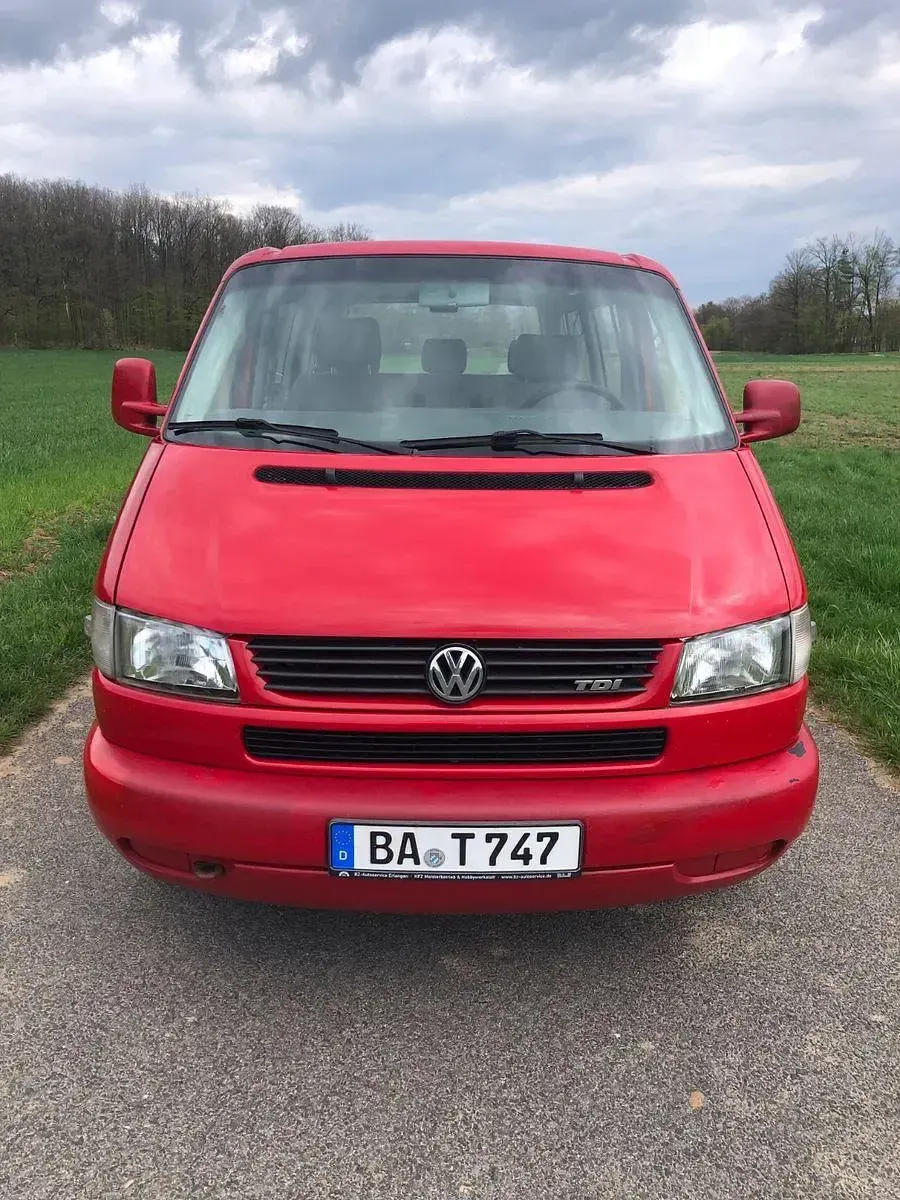 Gebraucht VW T4 102 PS (75 kW) 2000 Rot Van