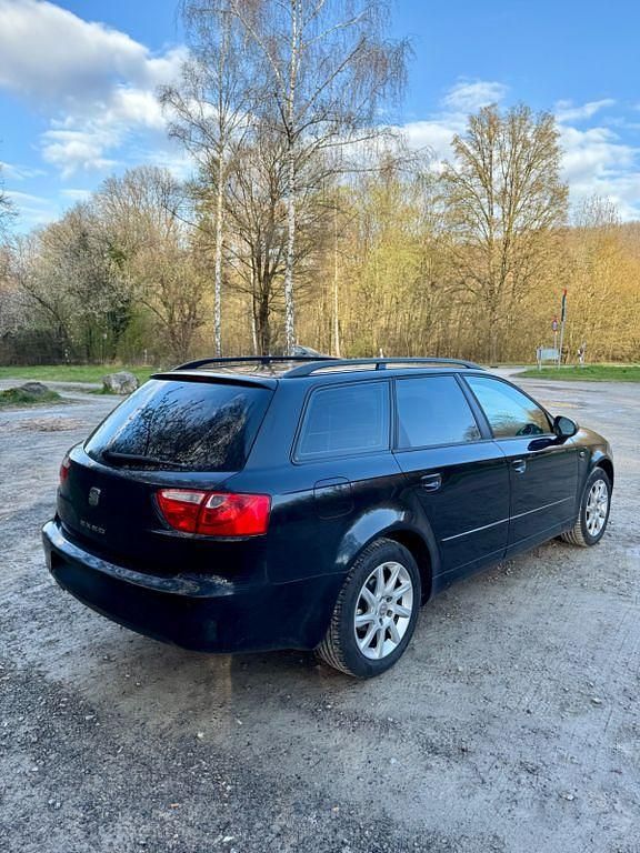 Second-hand Seat Exeo 143 CP (105 kW) 2011 Negru Berlinǎ