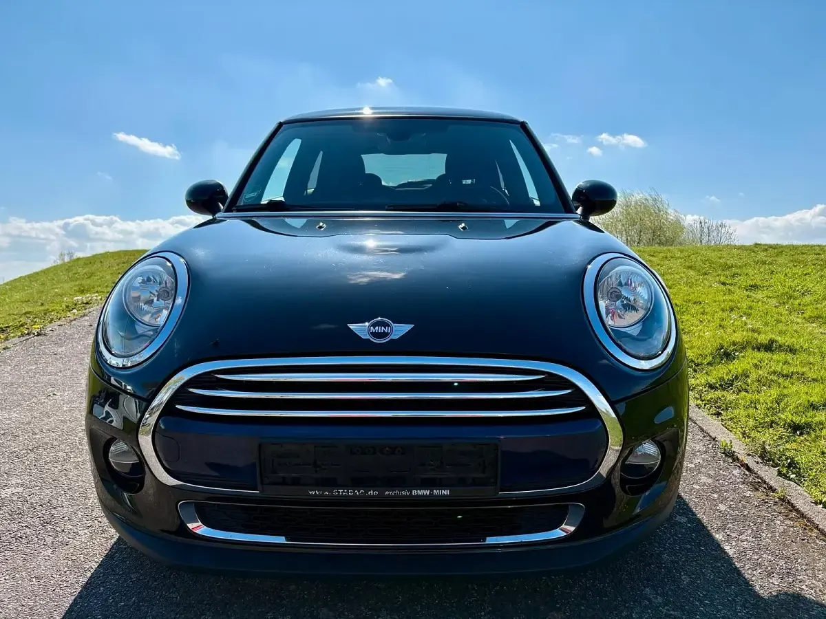 Używany Mini Cooper 136 KM (100 kW) 2015 Czarny Hatchback