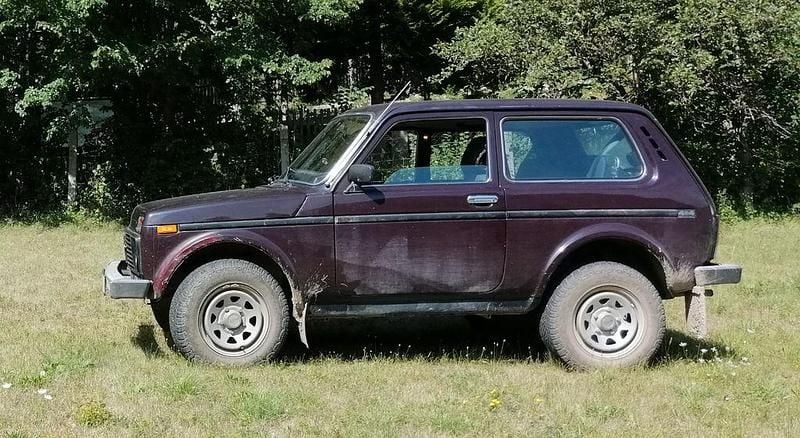 Gebraucht 2010 Lada niva SUV | 3.500 € (Superpreis) - Bild 1/4