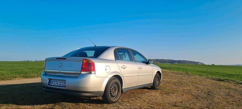 Silber Gebraucht 2003 Opel Vectra Limousine | 700 € (Guter Preis) - Bild 1/3