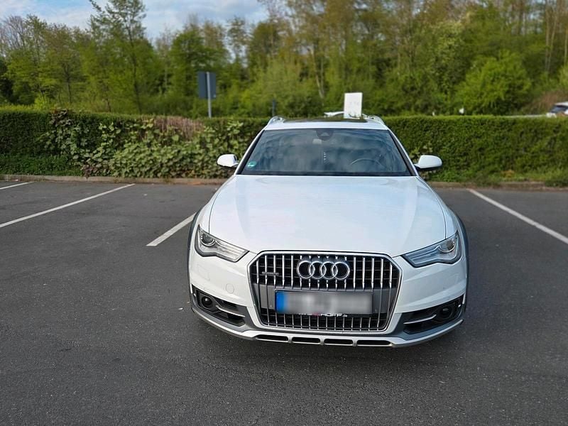 Używany Audi A6 Allroad 320 KM (235 kW) 2016 Biały Kombi