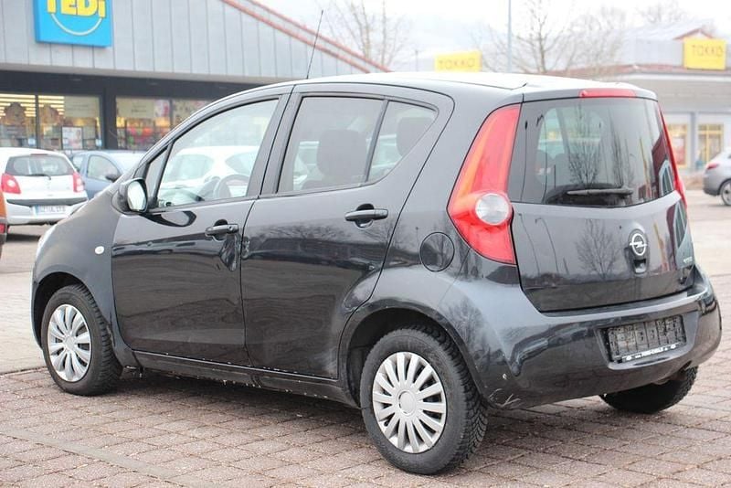 Second-hand Opel Agila 75 CP (55 kW) 2009 Hatchback