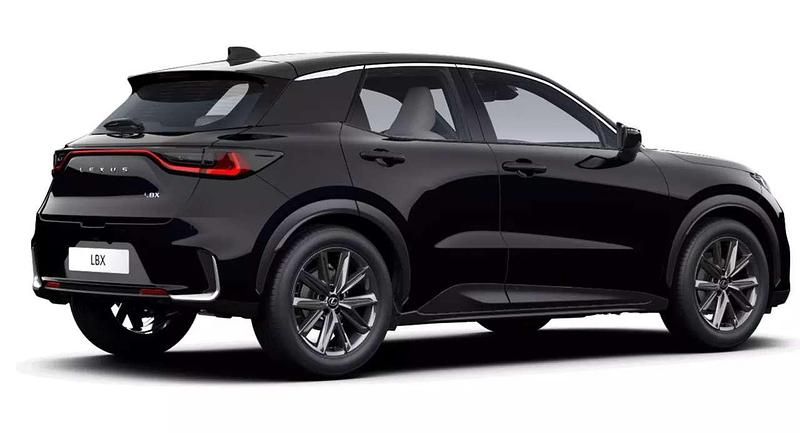 Neu Lexus LBX 136 PS (100 kW) 2026 Mysticschwarz SUV
