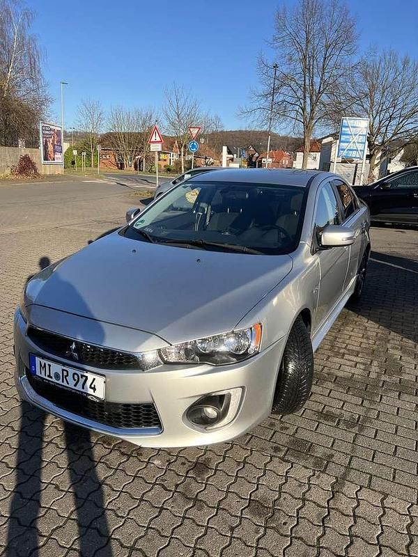 Gebraucht 2016 Mitsubishi Lancer Limousine | 7.000 € (Fairer Preis) - Bild 1/4