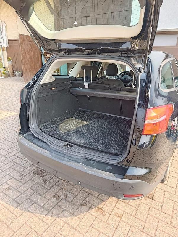 Second-hand Ford Focus Trend 120 CP (88 kW) 2017 Negru Berlinǎ