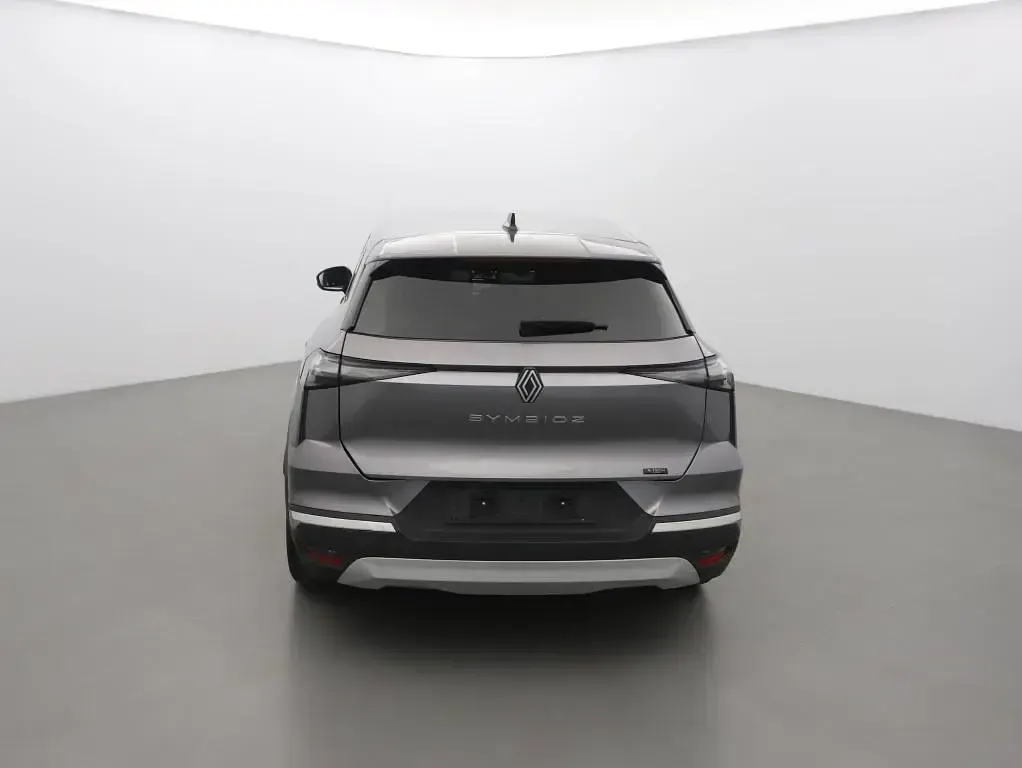 Gebraucht Renault Symbioz Iconic 95 PS (69 kW) 2025 Gris cassiope SUV