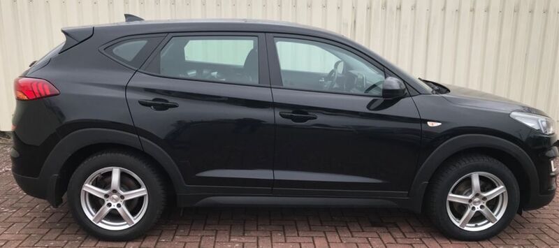 Schwarz Gebraucht 2019 Hyundai Tucson Trend SUV | 15.590 € (Guter Preis) - Bild 1/4