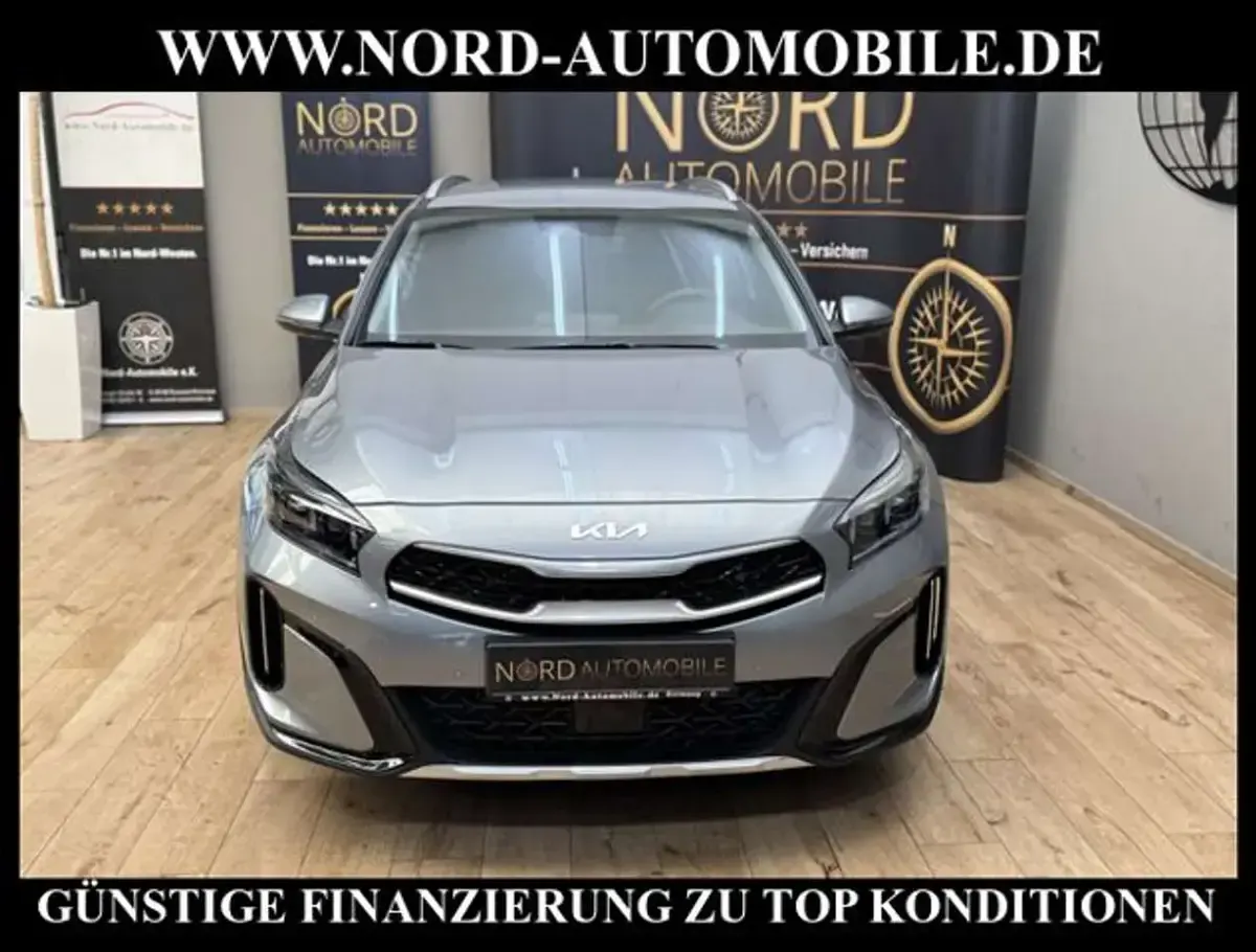 Neu Kia XCeed Exclusive 150 PS (110 kW) 2025 Silber SUV