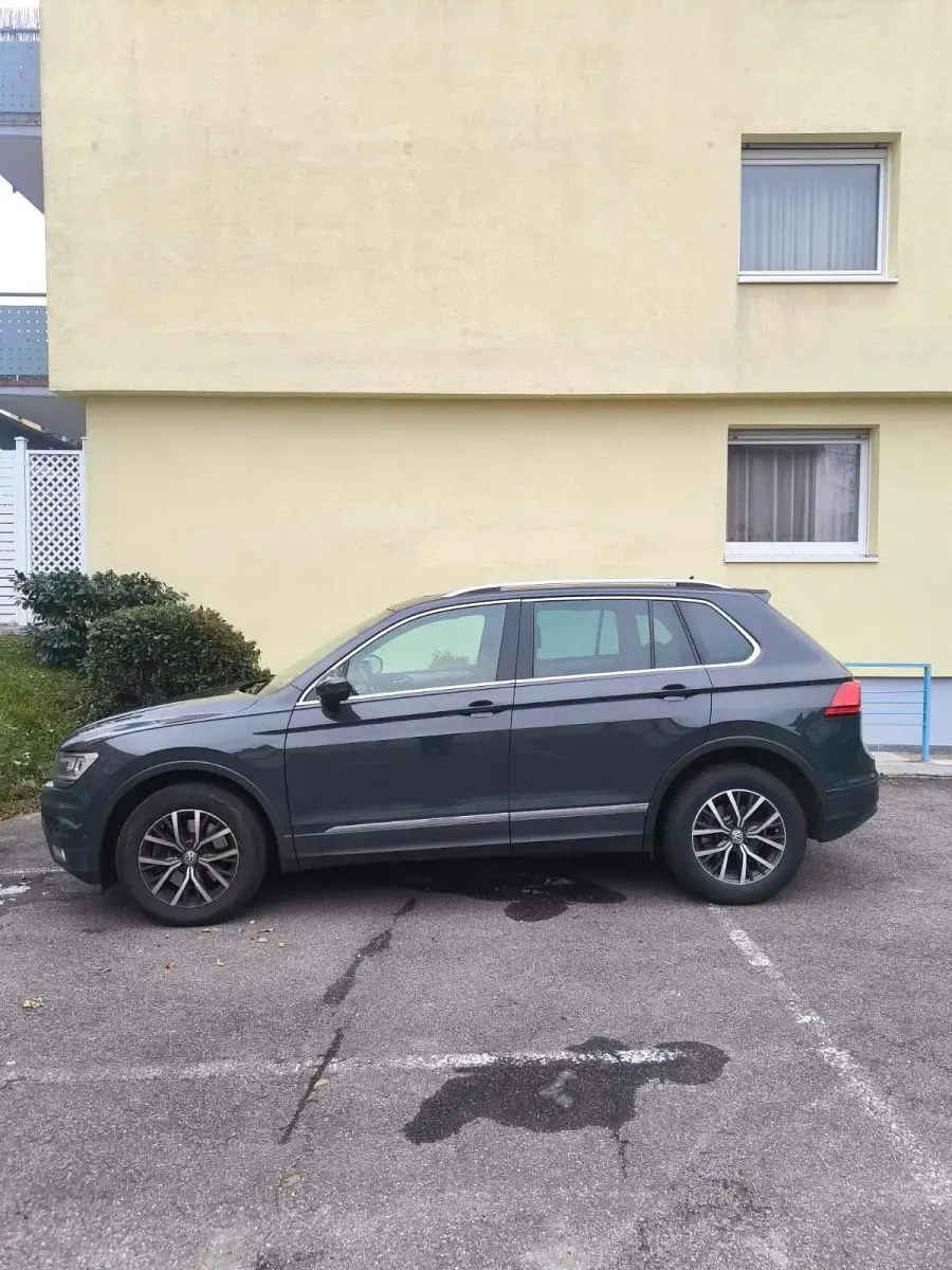 Gebraucht VW Tiguan 190 PS (139 kW) 2018 Grau SUV