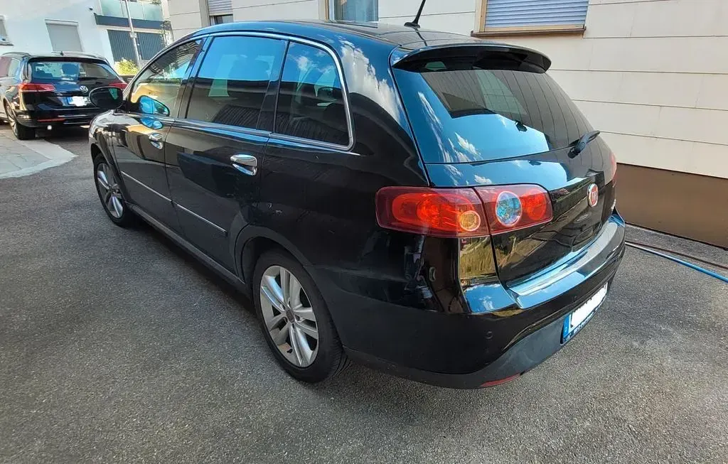 Gebraucht Fiat Croma Dynamic 150 PS (110 kW) 2008 Schwarz Kombi