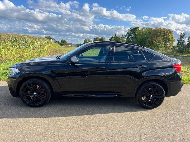Schwarz Gebraucht 2015 BMW X6 M50 Performance SUV | 24.499 € (Fairer Preis) - Bild 1/4