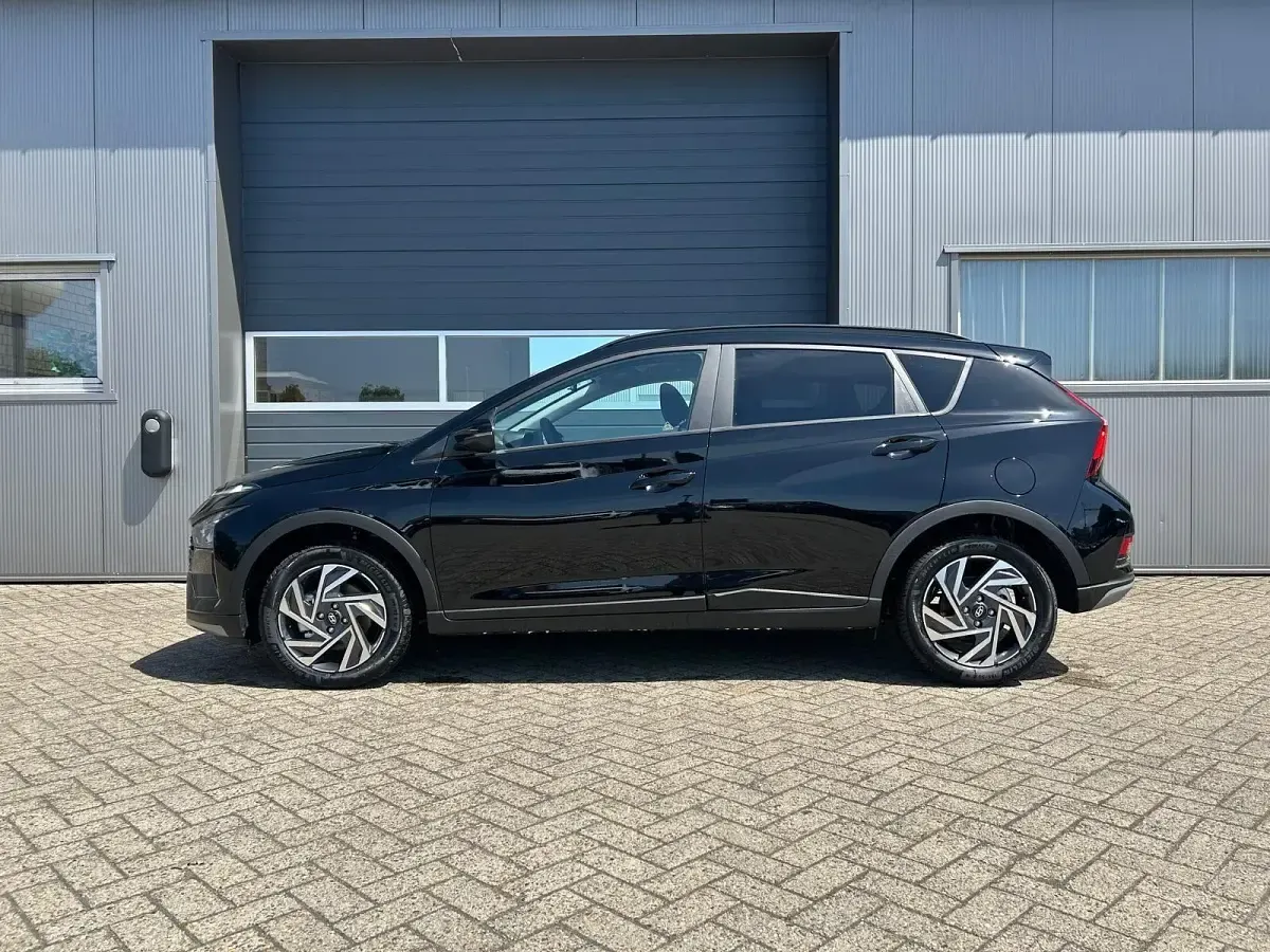 Neu Hyundai Bayon Trend 90 PS (66 kW) 2026 Phantom black SUV